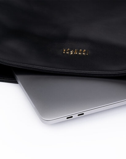 you_bag_black_gold_03